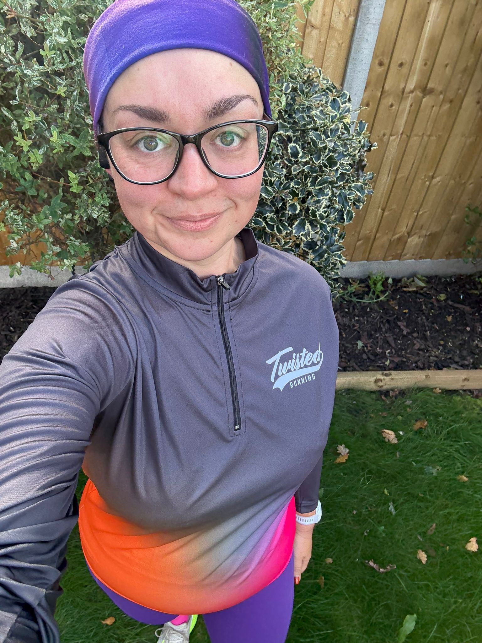 Twisted Running ¼ Zip – Charcoal / Orange / Pink
