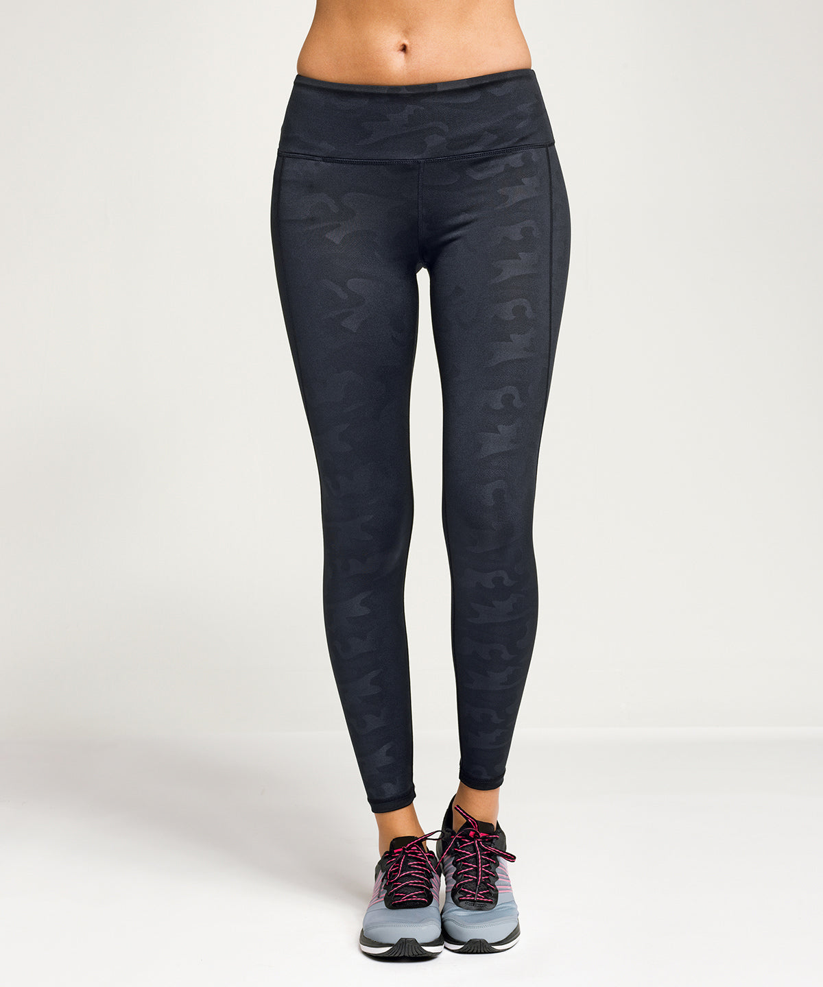 Women's Performance Camo Leggings