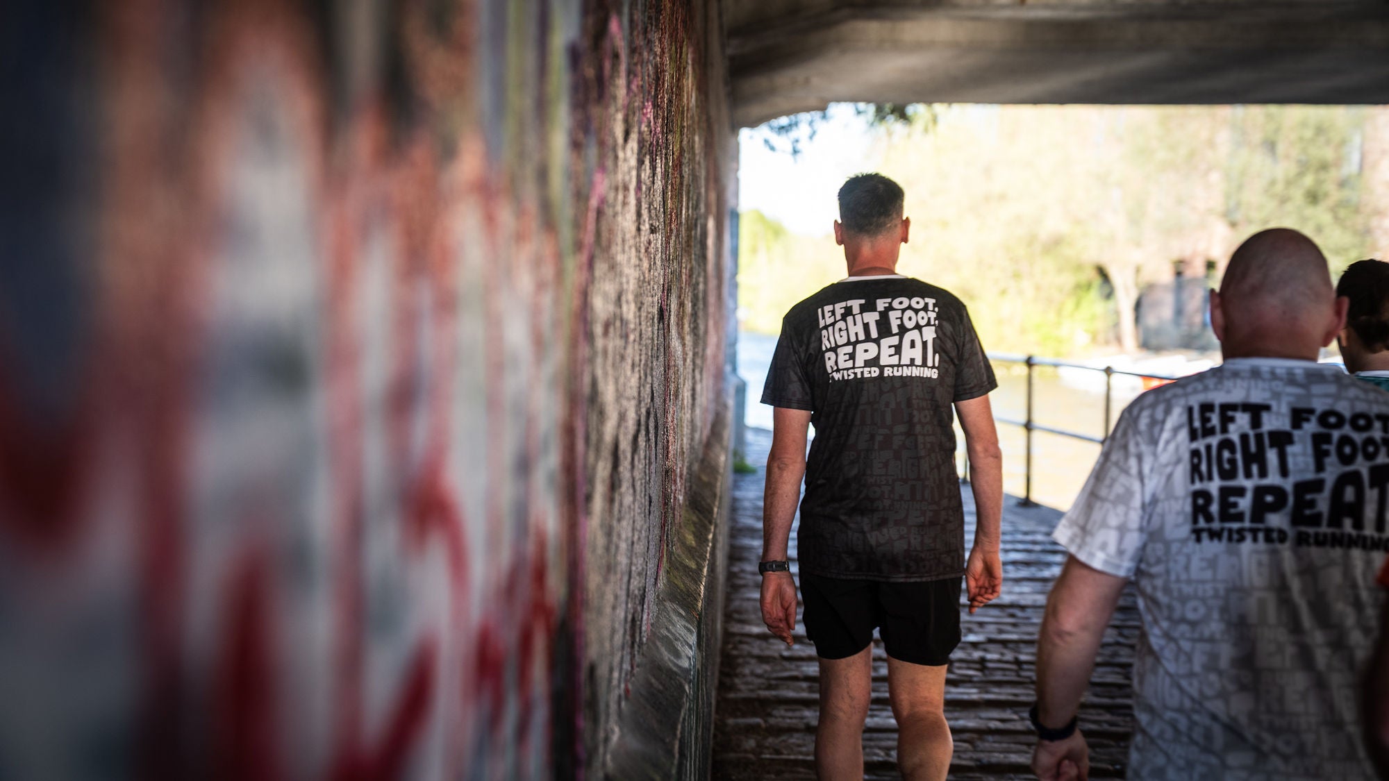 Slogan Tee - Black/Olive