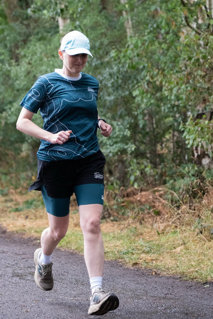 Topo Tee — Peacock Green