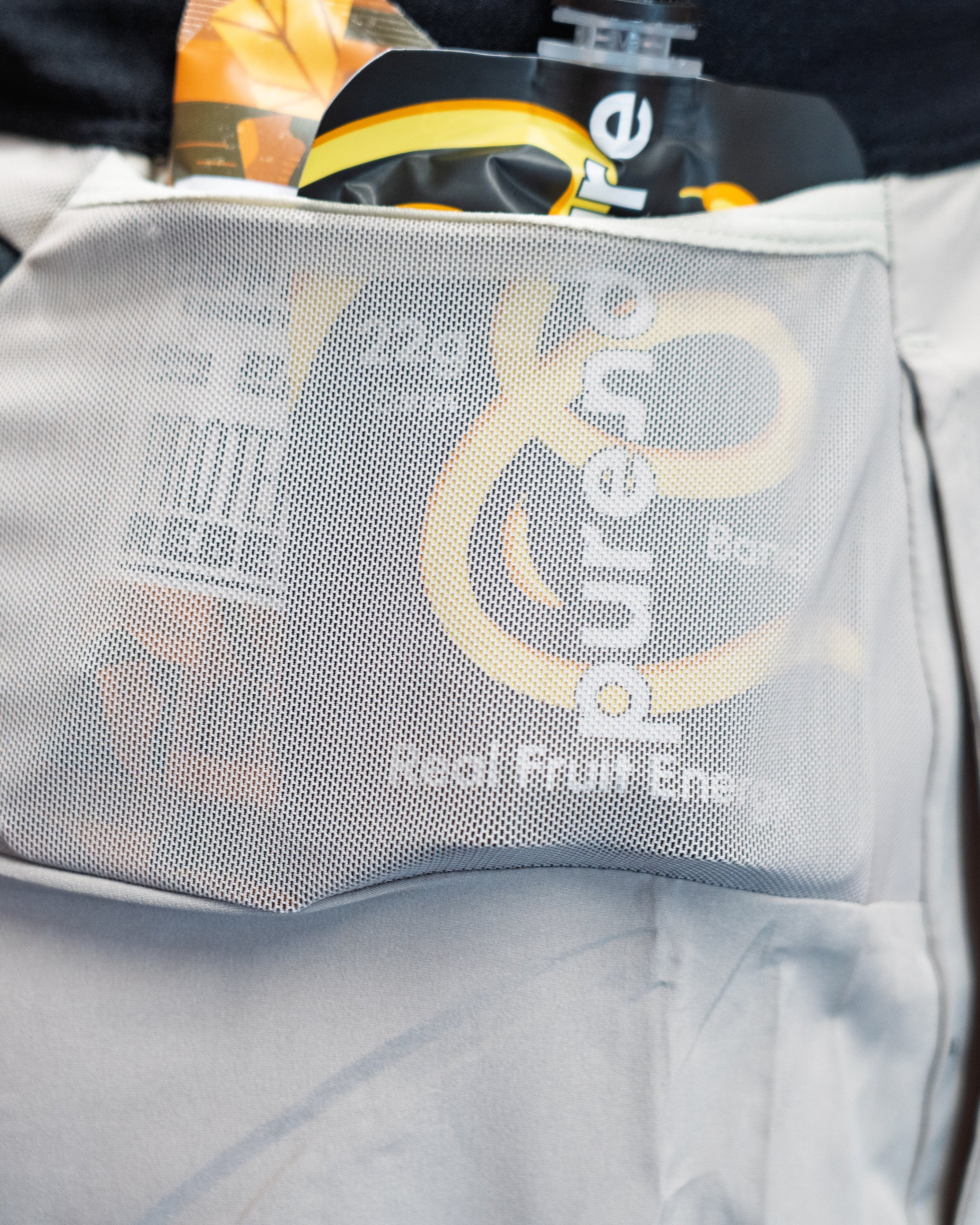 Cargo Overshort