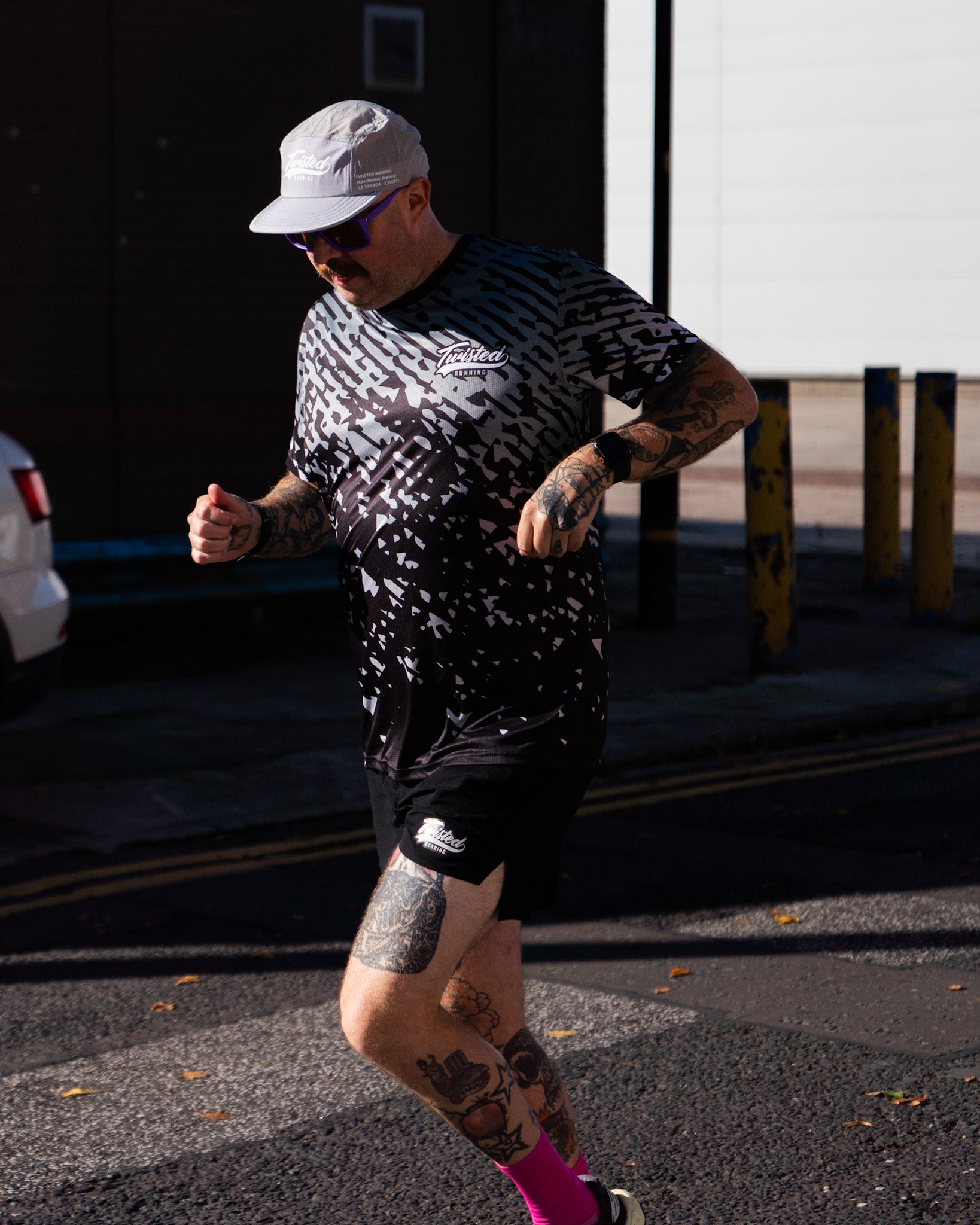 Twisted Running Cap – Light Grey