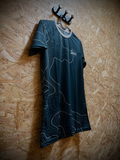 Topo Tee — Peacock Green