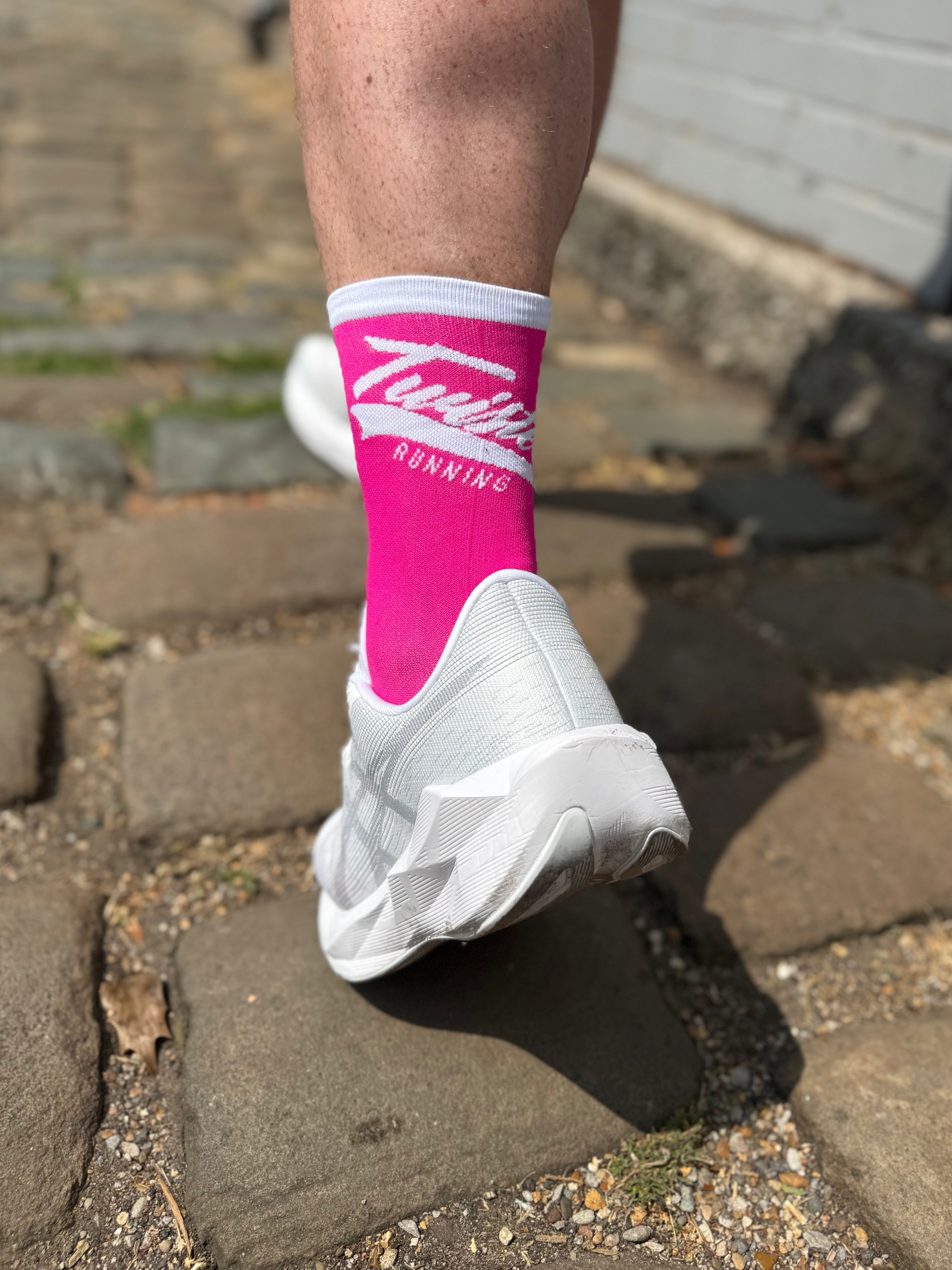 Lean Sock — Hot Pink/White