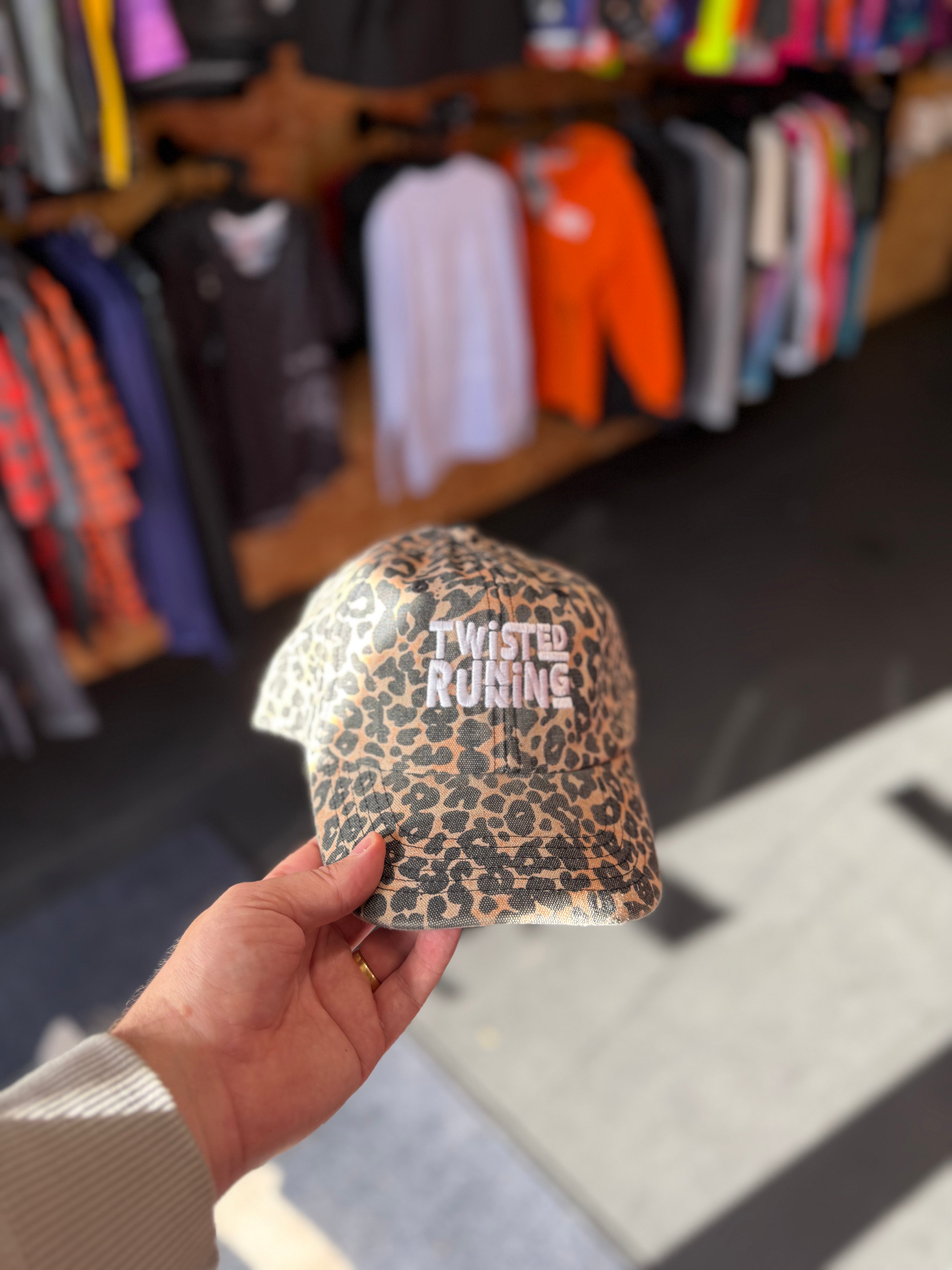 Twisted Running Leopard Print 6 Panel Cap
