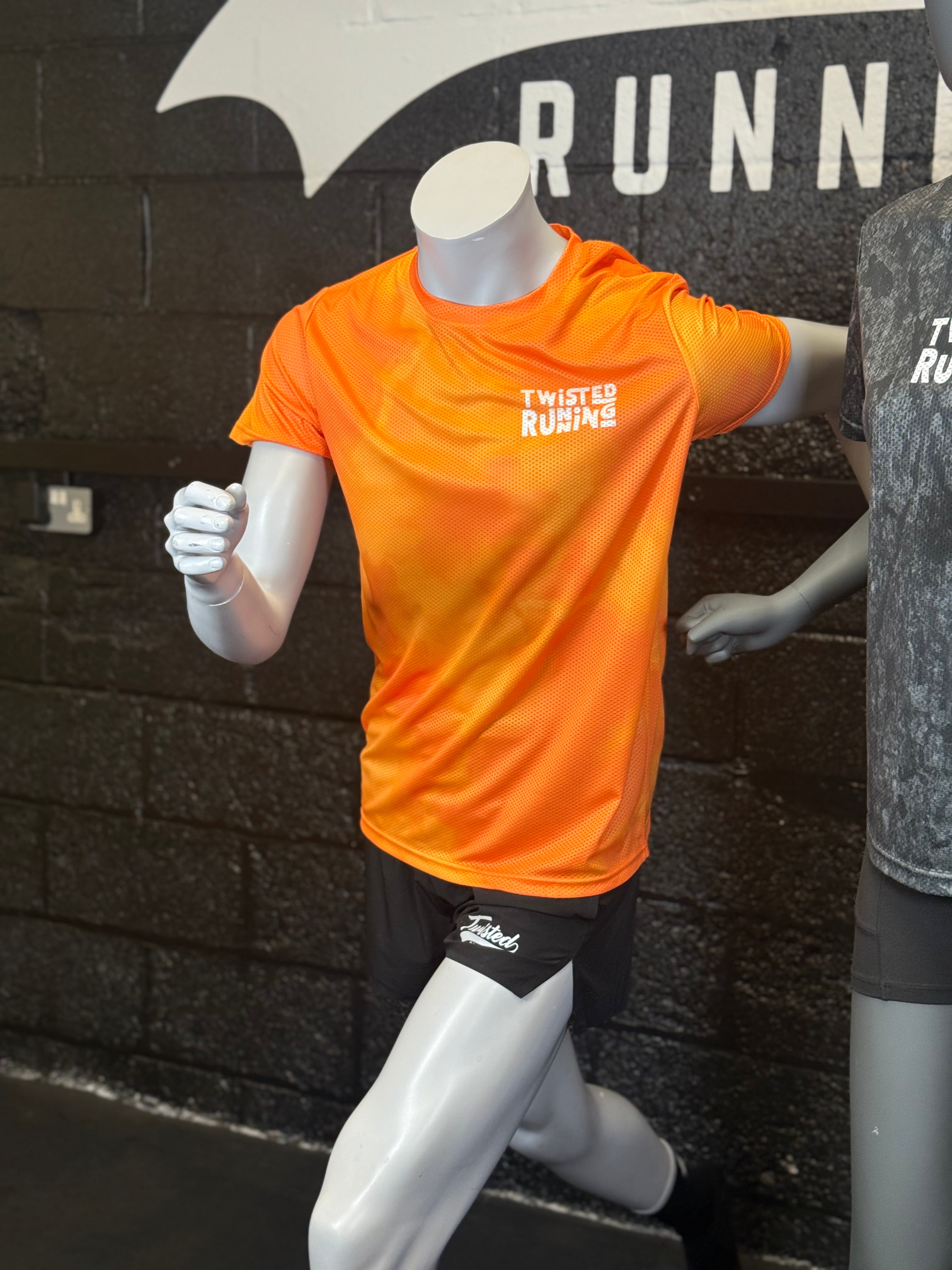 Cloudy Tie-Dye Short Sleeve Technical T-Shirt - Bright Orange