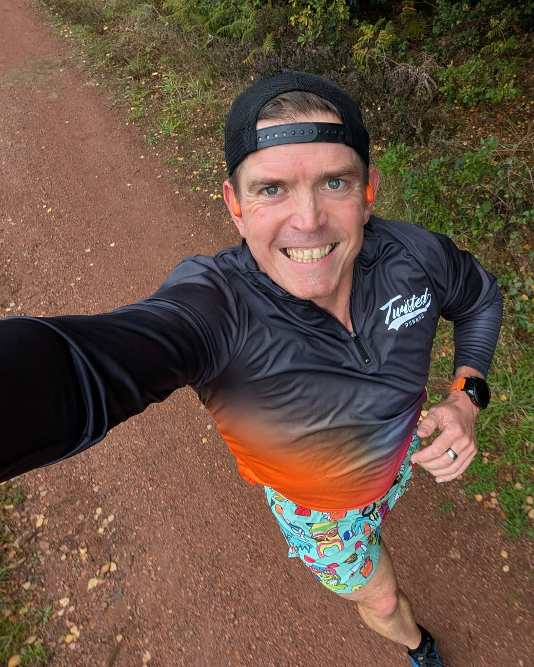 Twisted Running ¼ Zip – Charcoal / Orange / Pink